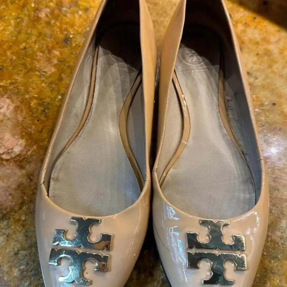Tory Burch Patent Leather Ballet Flats Size 7.5 Nude Gold